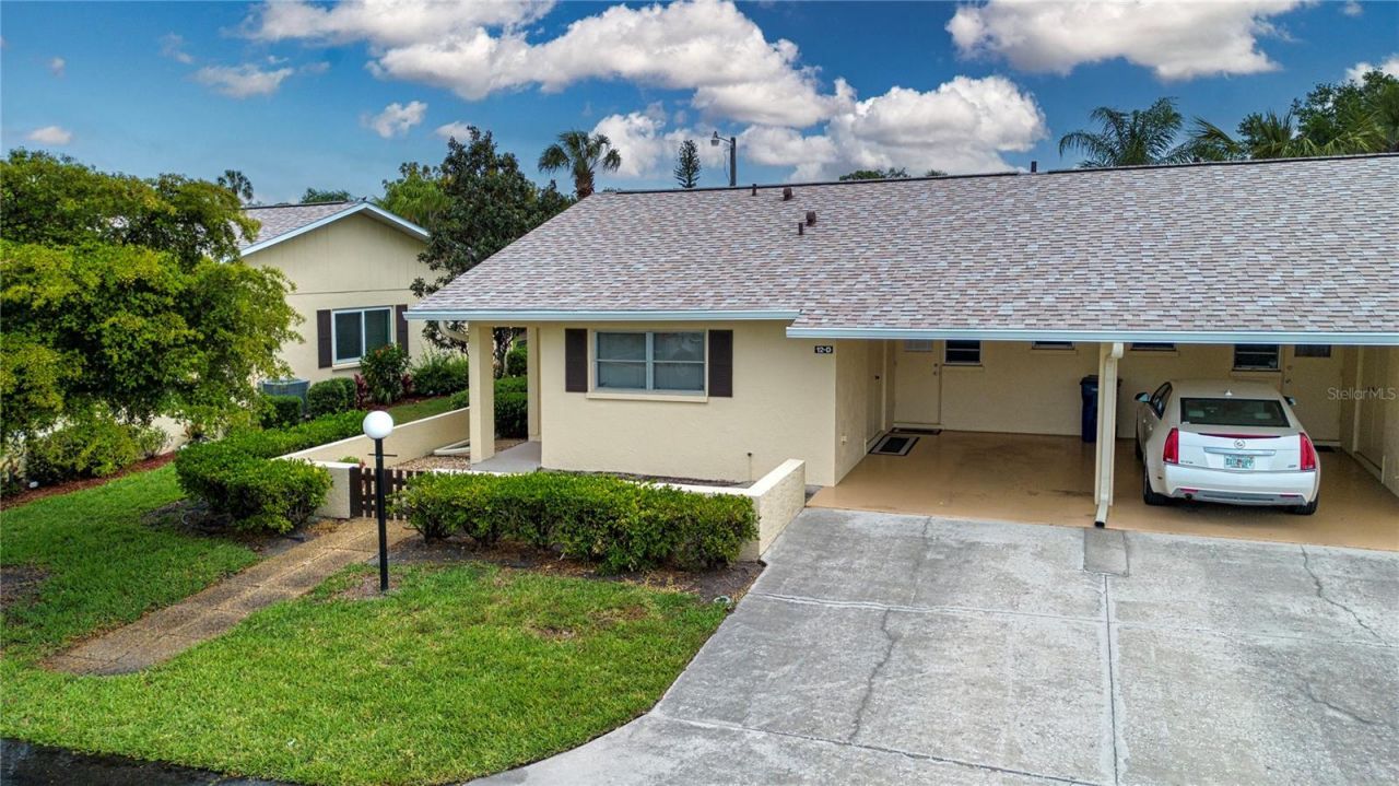 390 301 Boulevard W, Unit 12D, Bradenton, FL 34205 Photo