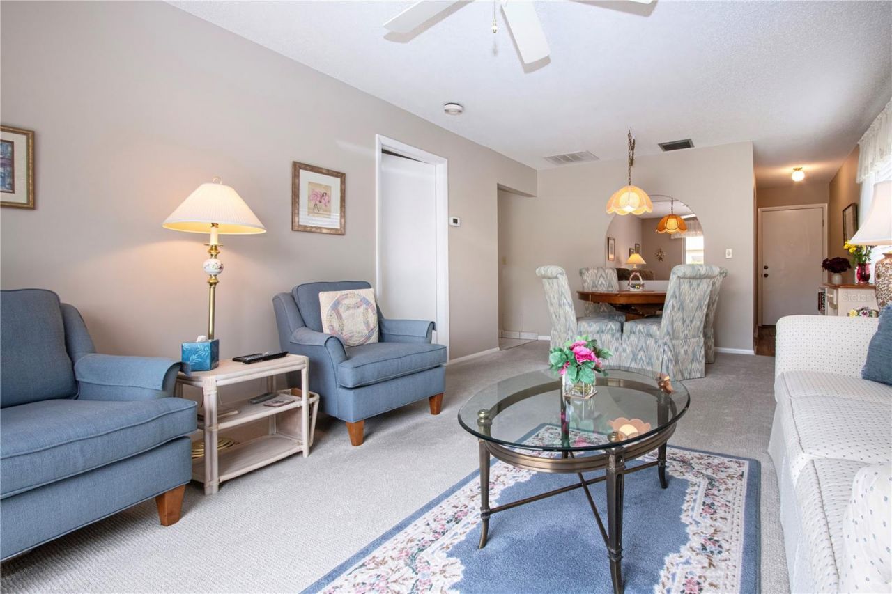 390 301 Boulevard W, Unit 12D, Bradenton, FL 34205 Photo