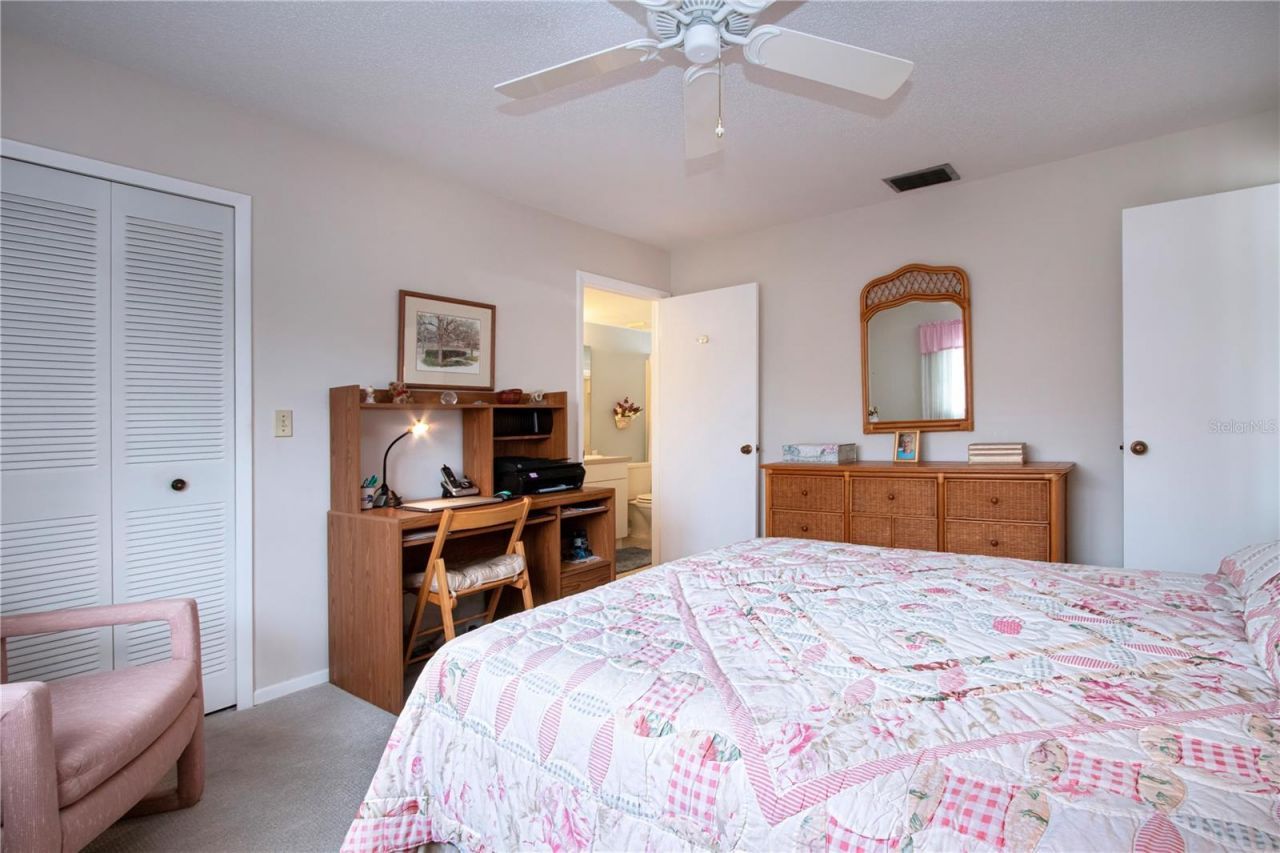 390 301 Boulevard W, Unit 12D, Bradenton, FL 34205 Photo