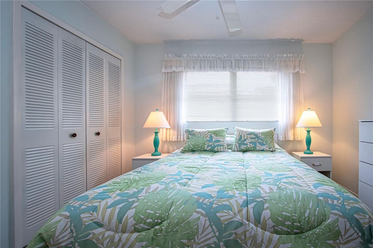 390 301 Boulevard W, Unit 12D, Bradenton, FL 34205 Photo