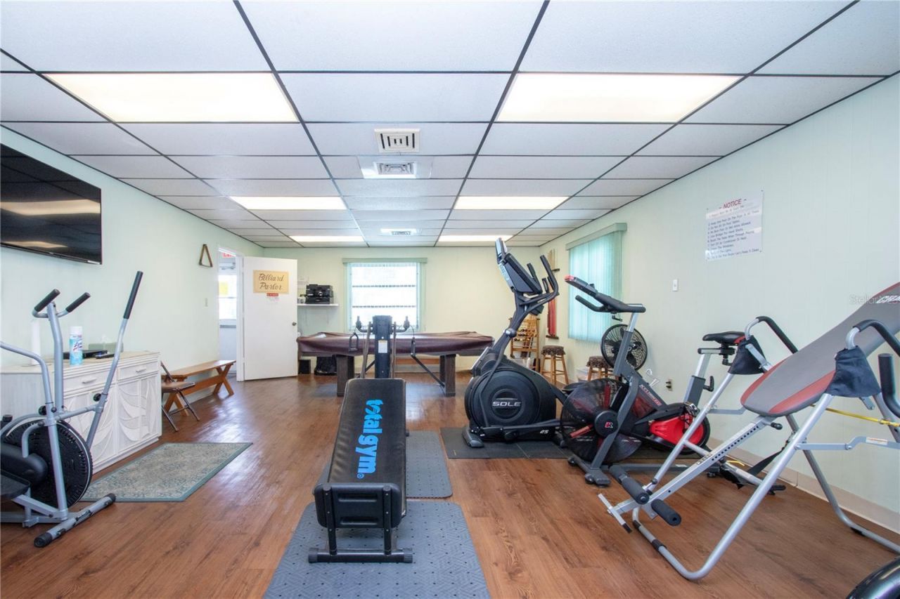 390 301 Boulevard W, Unit 12D, Bradenton, FL 34205 Photo