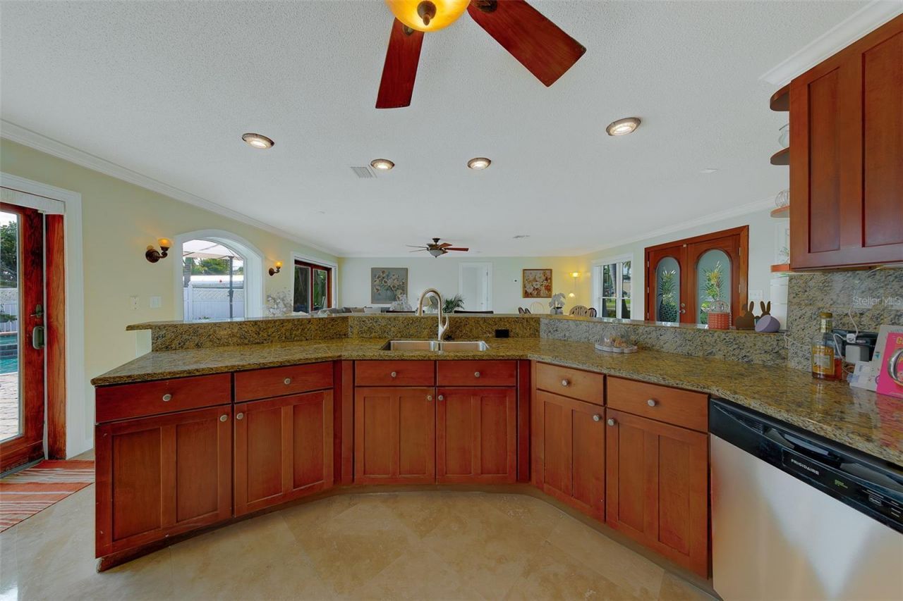 2017 Cove Drive, Largo, FL 33774 Photo