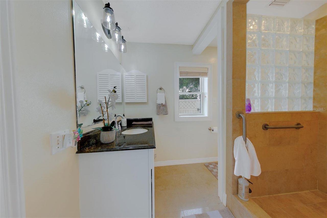 2017 Cove Drive, Largo, FL 33774 Photo