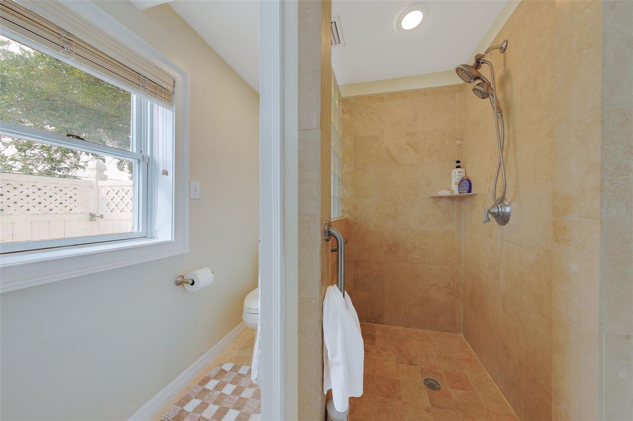 2017 Cove Drive, Largo, FL 33774 Photo