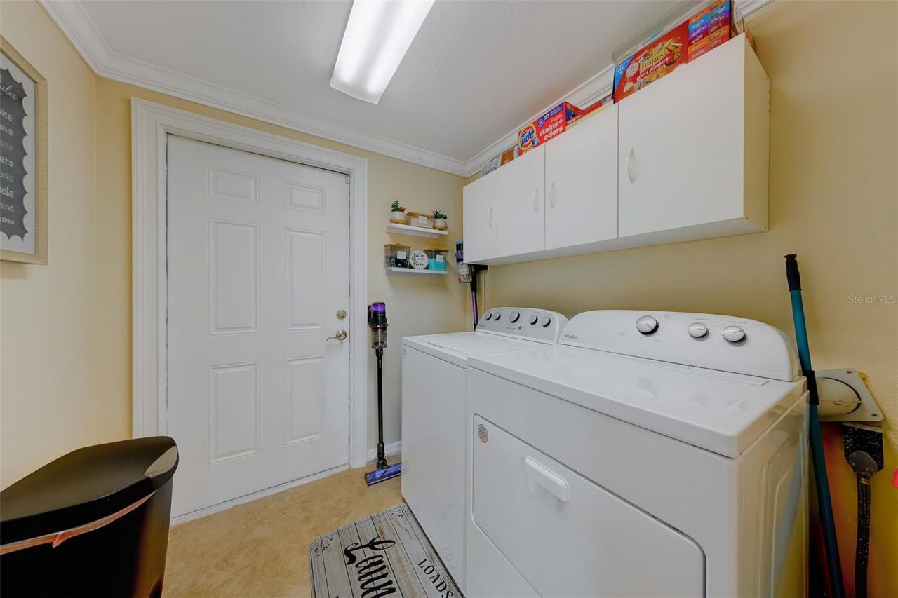 2017 Cove Drive, Largo, FL 33774 Photo