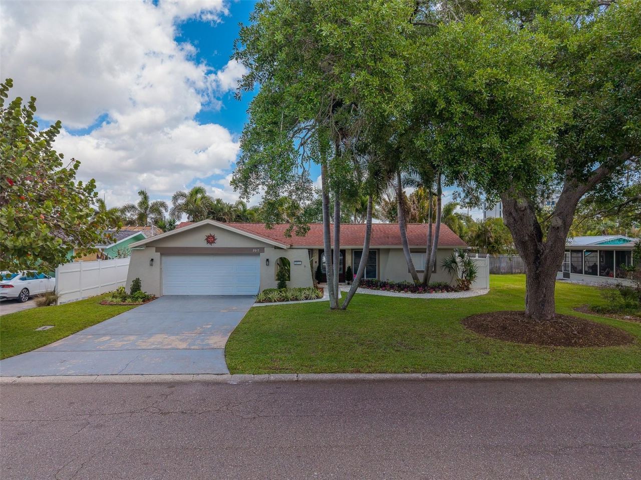 2017 Cove Drive, Largo, FL 33774 Photo