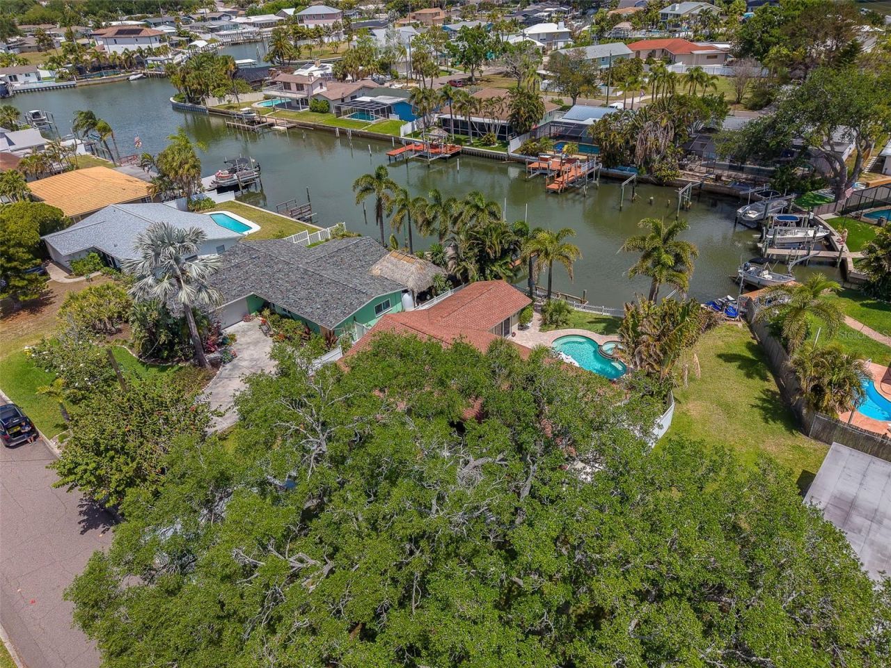 2017 Cove Drive, Largo, FL 33774 Photo