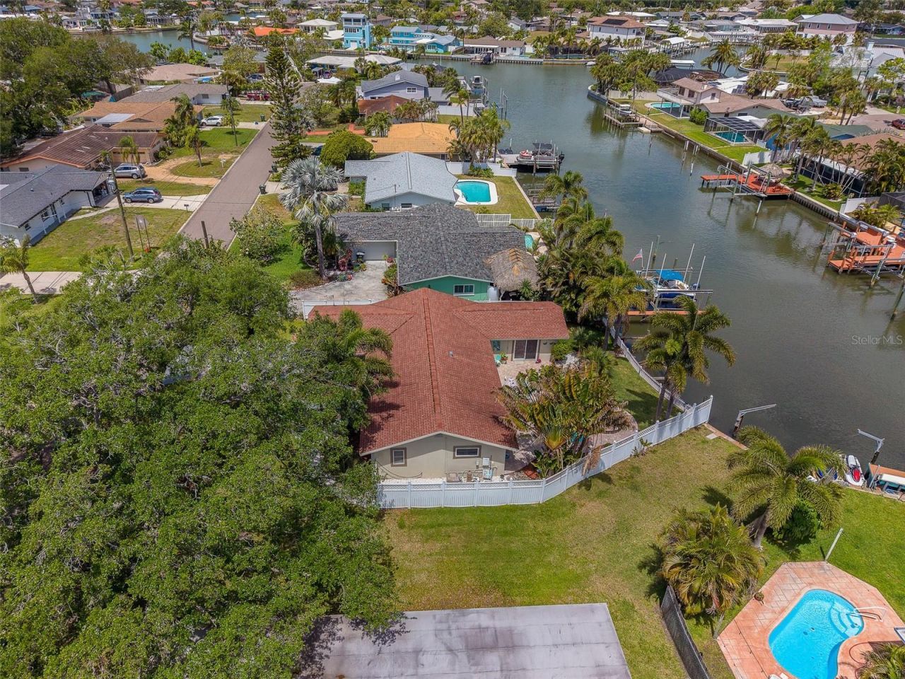2017 Cove Drive, Largo, FL 33774 Photo