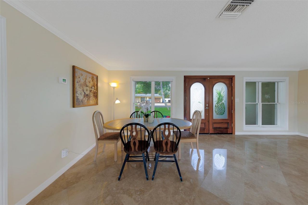 2017 Cove Drive, Largo, FL 33774 Photo