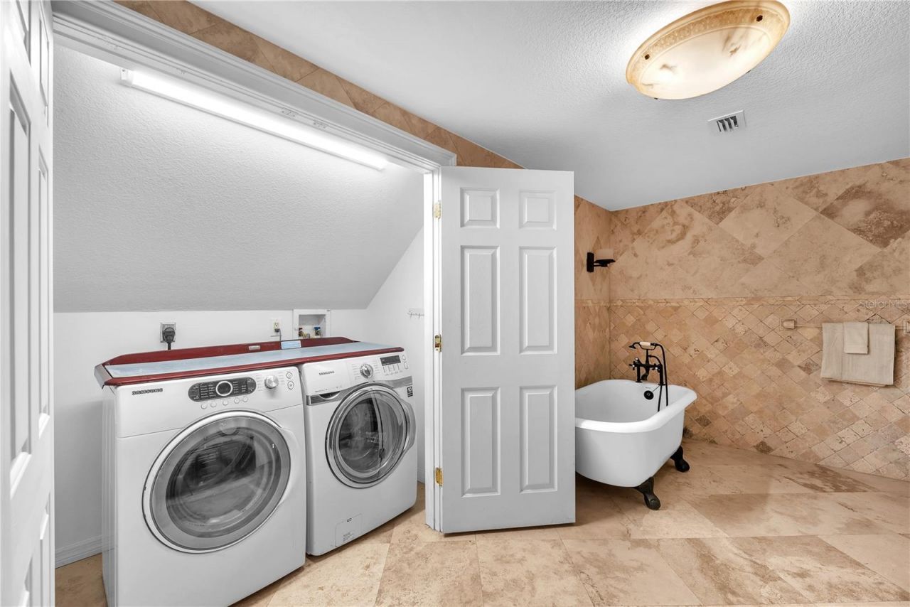 11209 Donneymoor Drive, Riverview, FL 33569 Photo