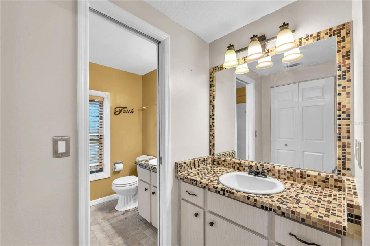 11209 Donneymoor Drive, Riverview, FL 33569 Photo