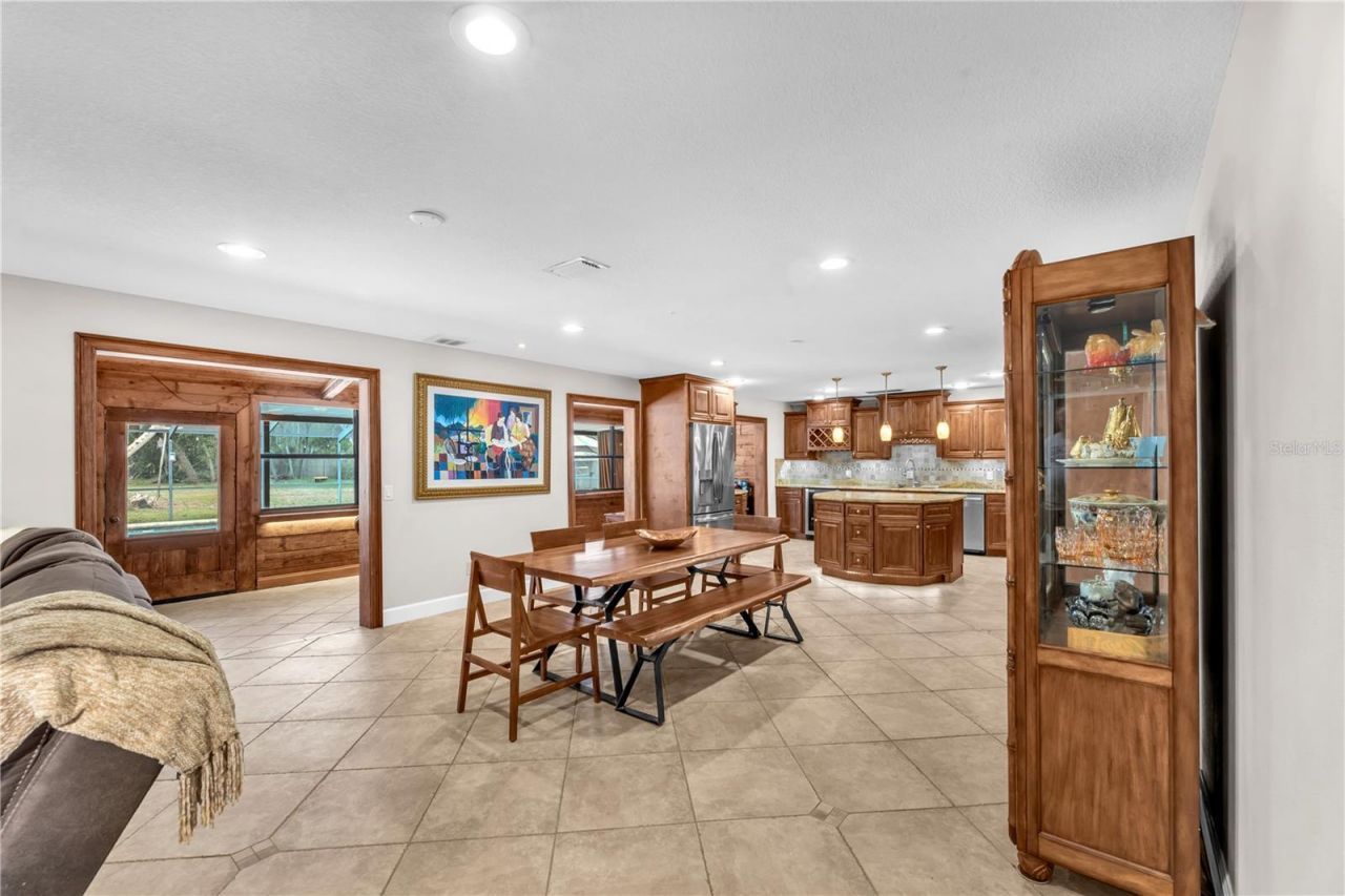 11209 Donneymoor Drive, Riverview, FL 33569 Photo