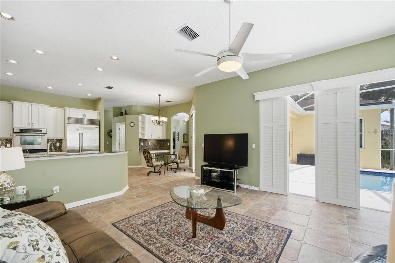 19106 Saint Laurent Drive , Lutz, FL 33558 Photo