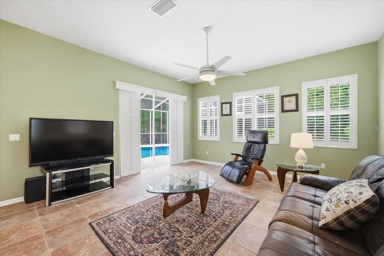 19106 Saint Laurent Drive , Lutz, FL 33558 Photo