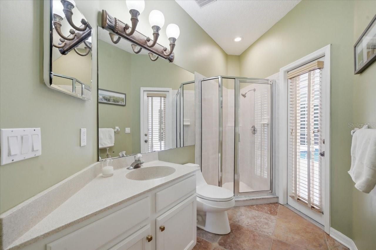 19106 Saint Laurent Drive , Lutz, FL 33558 Photo