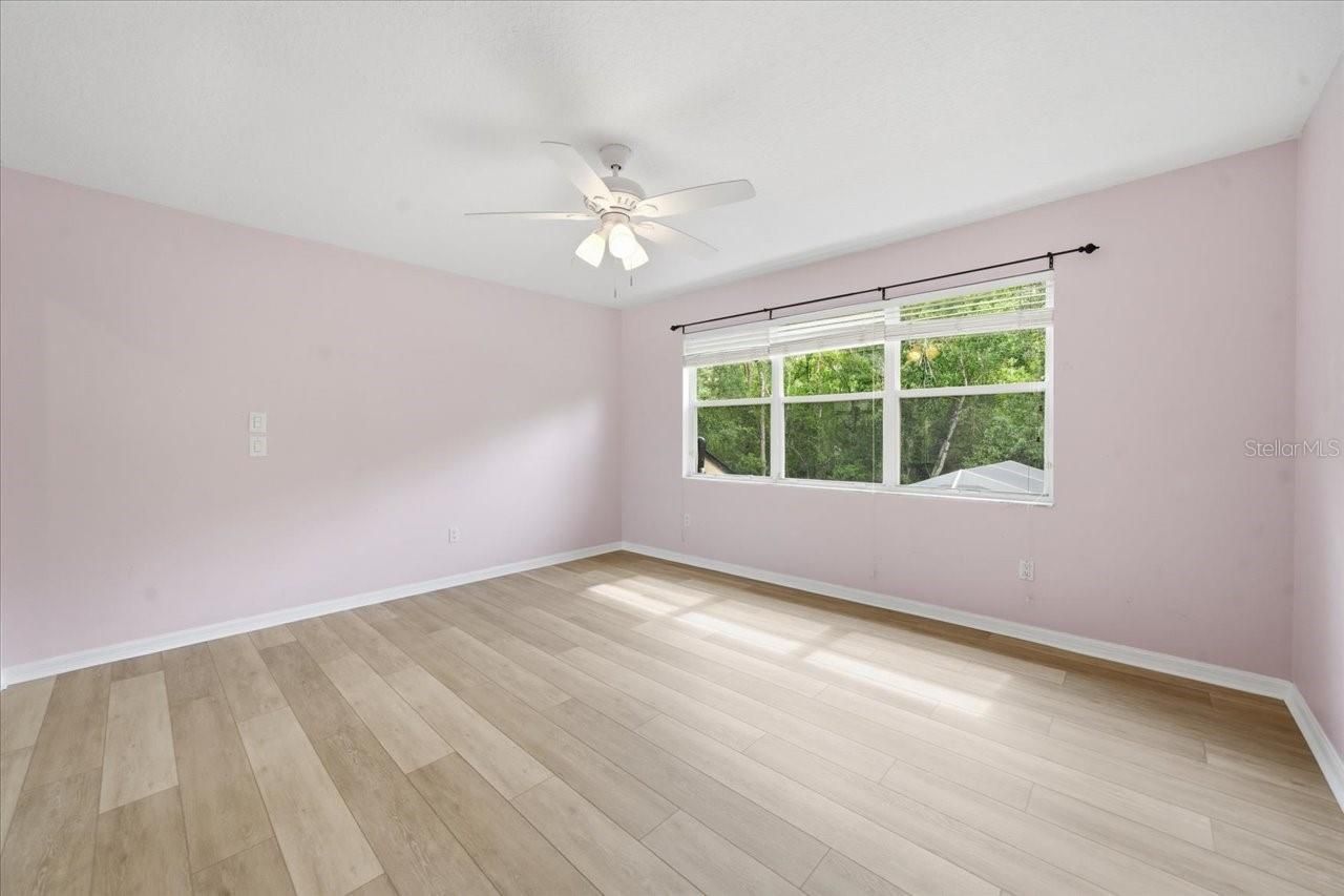 19106 Saint Laurent Drive , Lutz, FL 33558 Photo