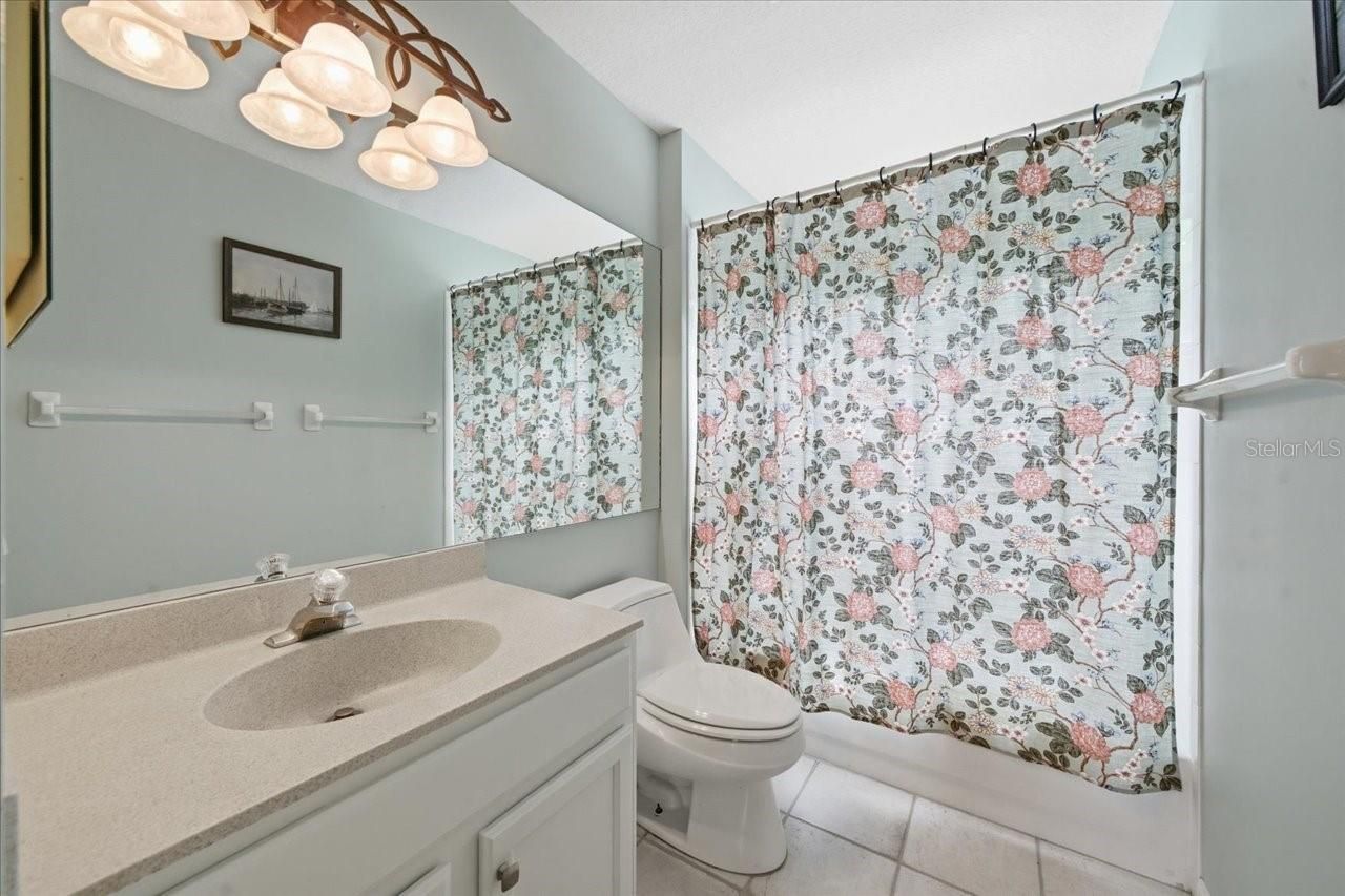 19106 Saint Laurent Drive , Lutz, FL 33558 Photo