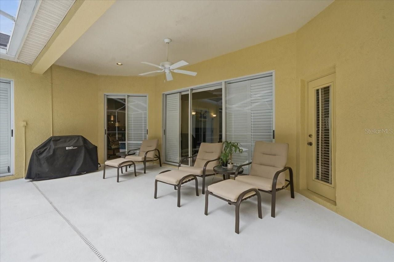 19106 Saint Laurent Drive , Lutz, FL 33558 Photo