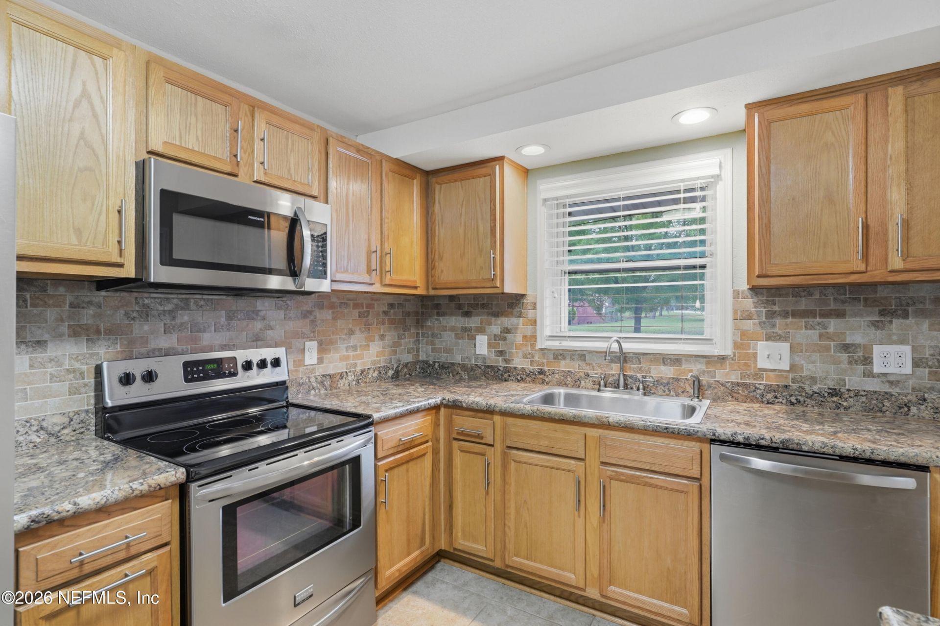 8206 Concord Boulevard W, Jacksonville, FL 32208 Photo