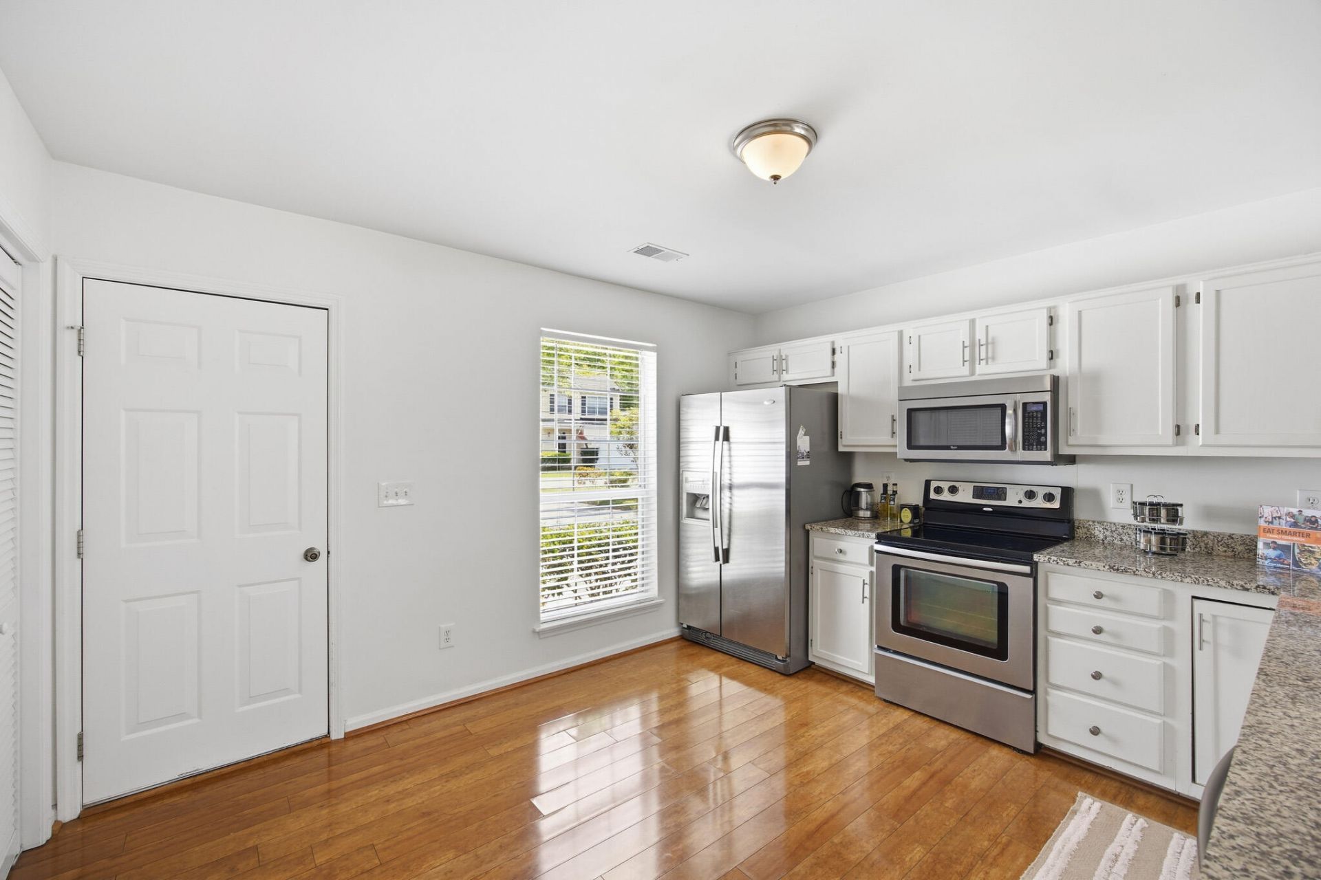 1929 Treebark Drive Photo 12