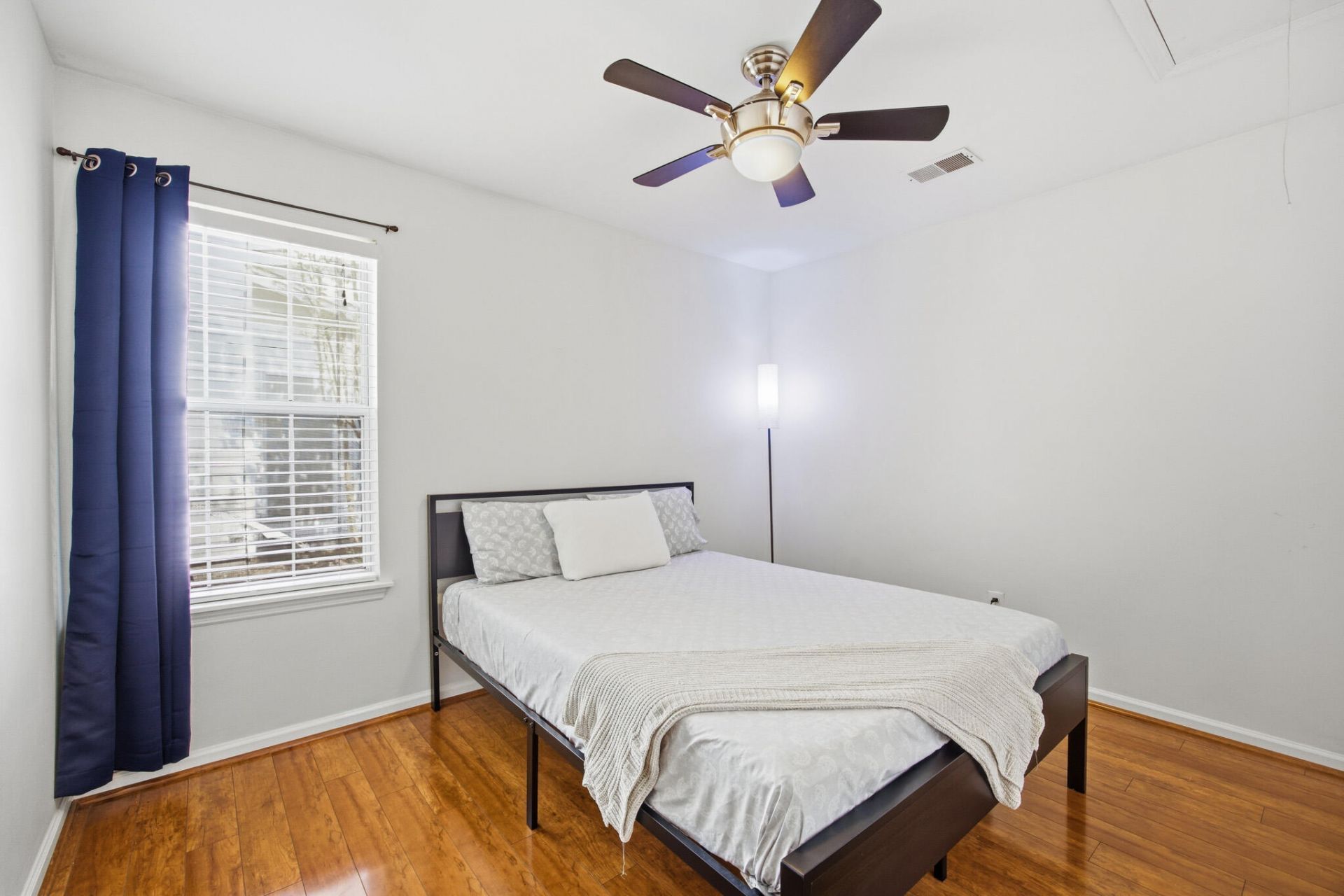 1929 Treebark Drive Photo 14