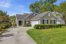 1929 Treebark Drive photo 4