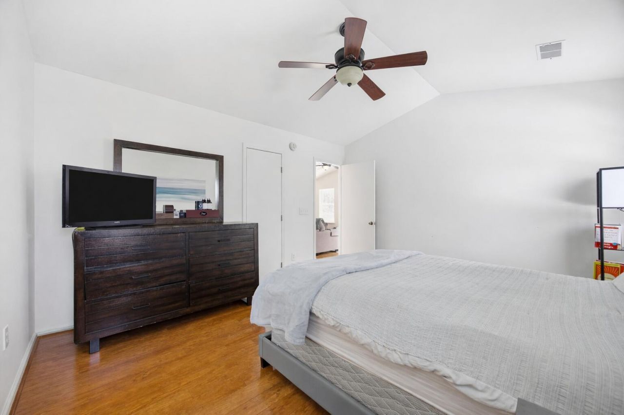 1929 Treebark Drive Photo 20