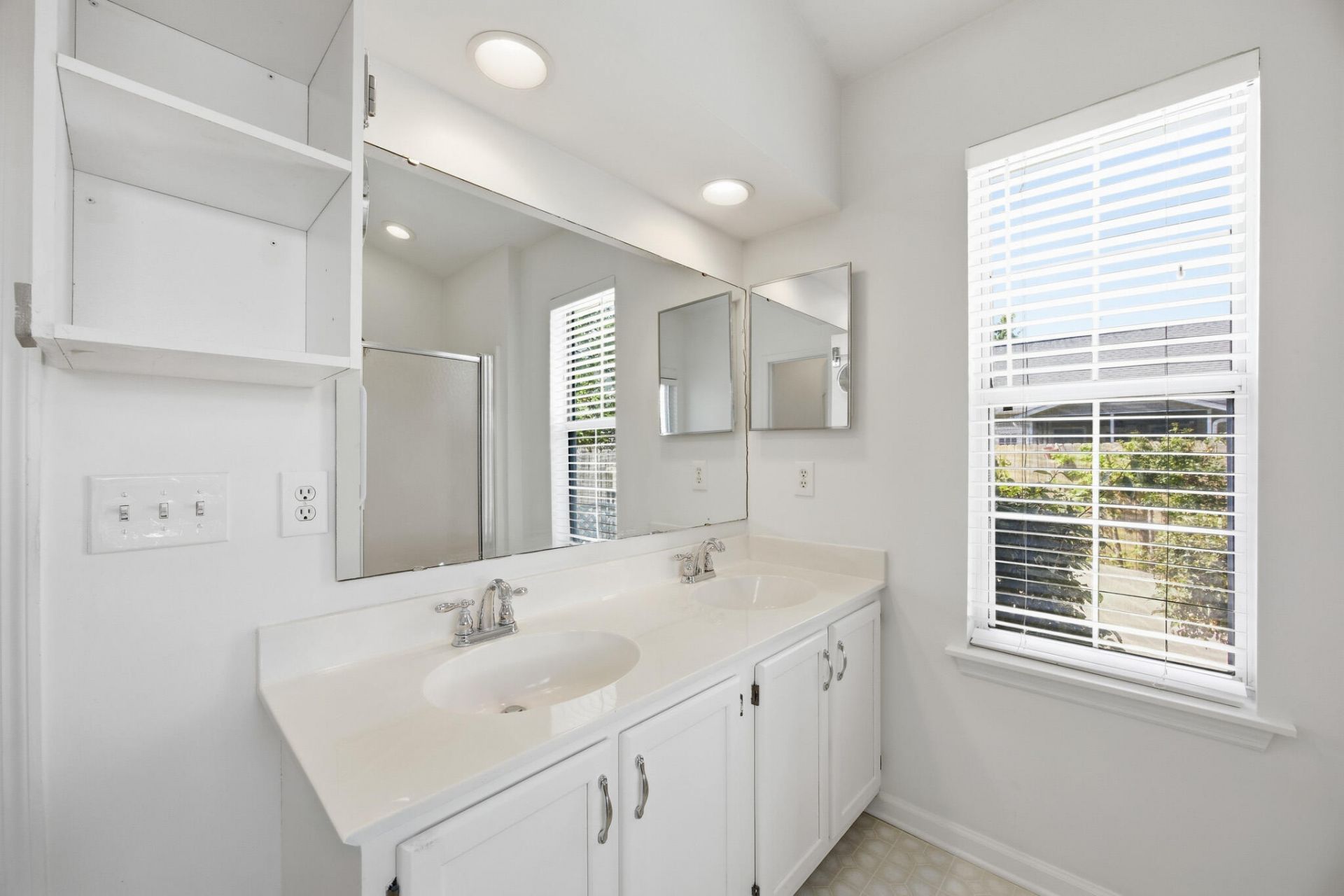 1929 Treebark Drive Photo 21