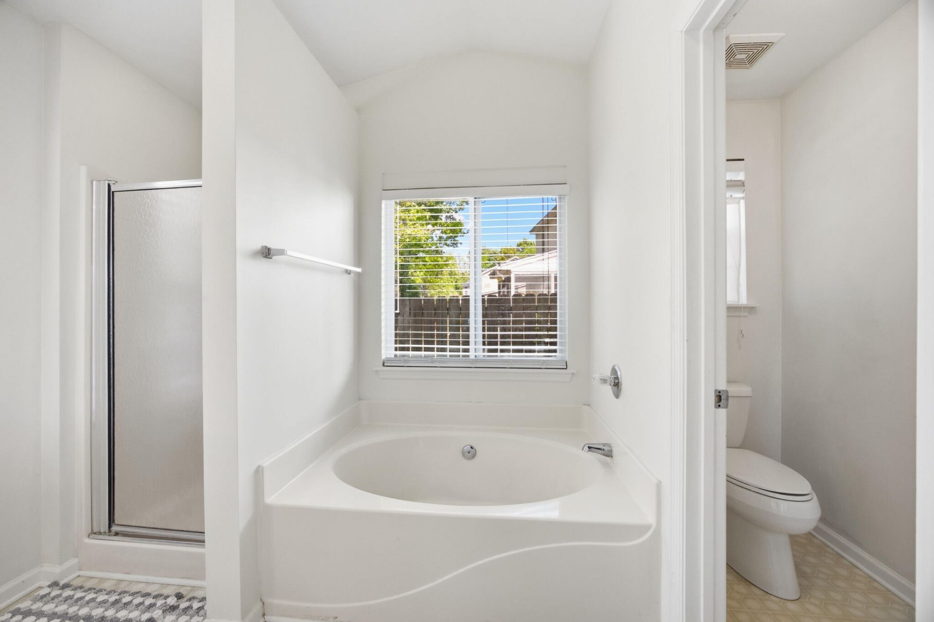 1929 Treebark Drive Photo 22