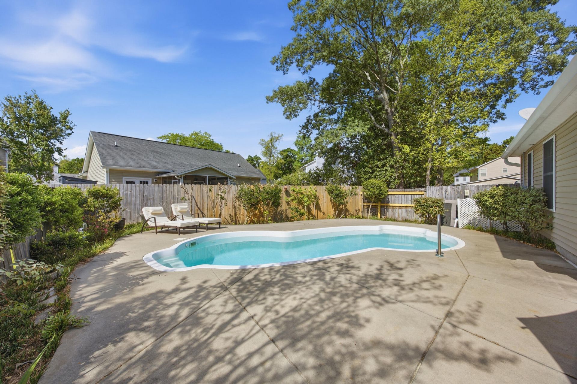 1929 Treebark Drive Photo 25