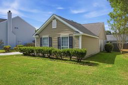 1929 Treebark Drive photo 4