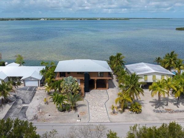 1112 W Shore Drive, Big Pine, FL 33043