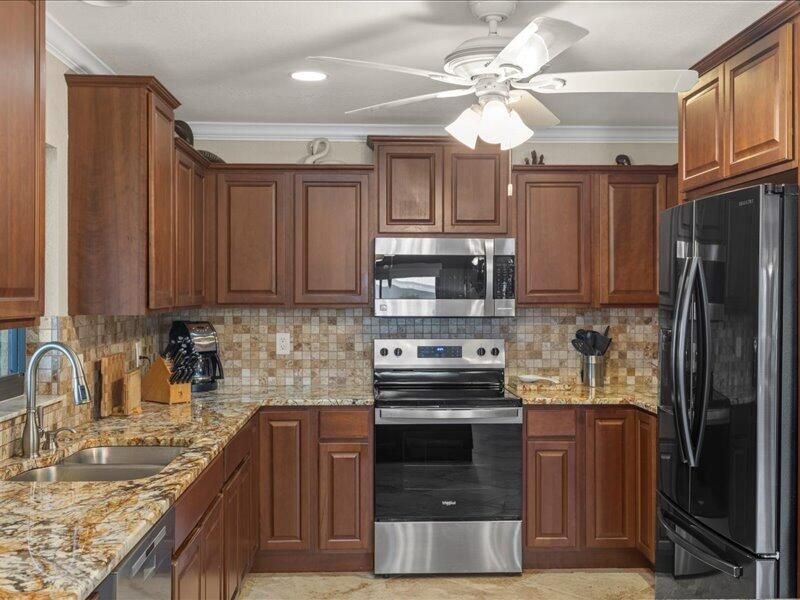 1112 W Shore Drive, Big Pine Key, FL 33043 Photo