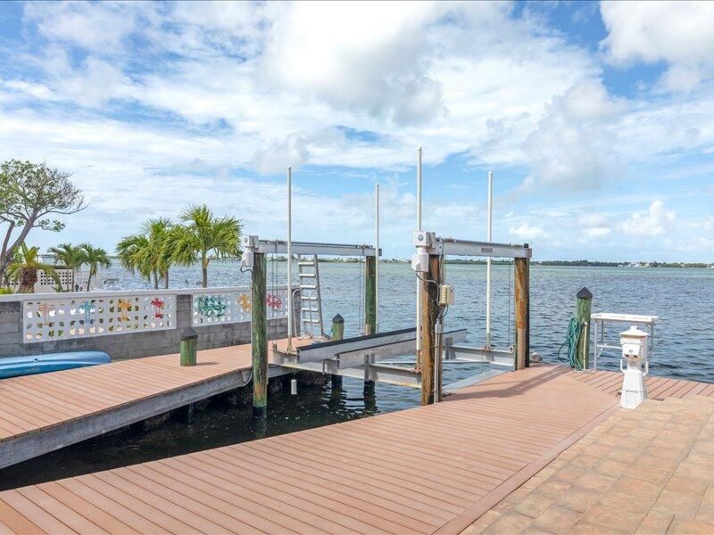 1112 W Shore Drive, Big Pine Key, FL 33043 Photo