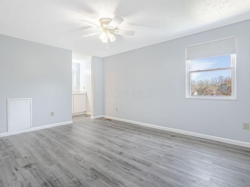 4919 Dublin Falls, Unit C, Columbus, OH 43221 Photo 26