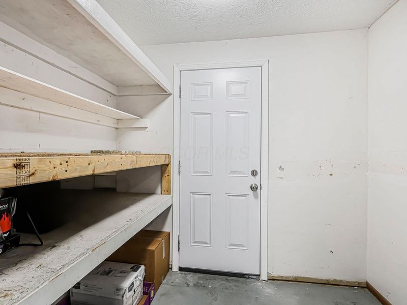 4919 Dublin Falls, Unit C, Columbus, OH 43221 Photo 30