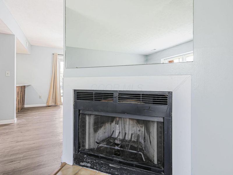 4919 Dublin Falls, Unit C, Columbus, OH 43221 Photo 7