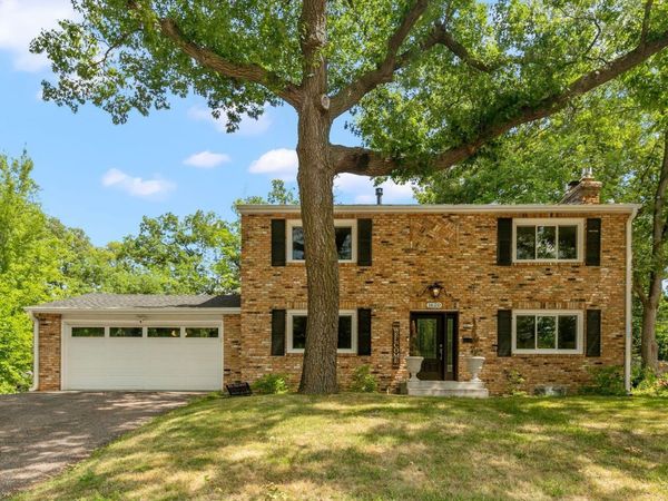 1620 Winnetka Avenue N, Golden Valley, MN 55427