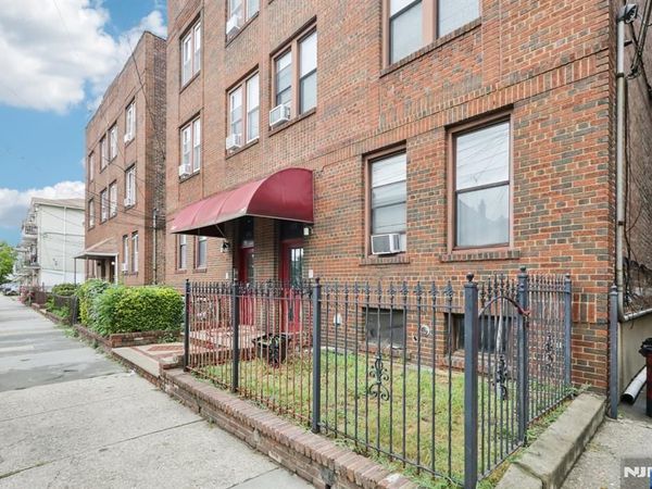 262 Clendenny Avenue 6, Unit 6, JERSEY CITY, NJ 07304