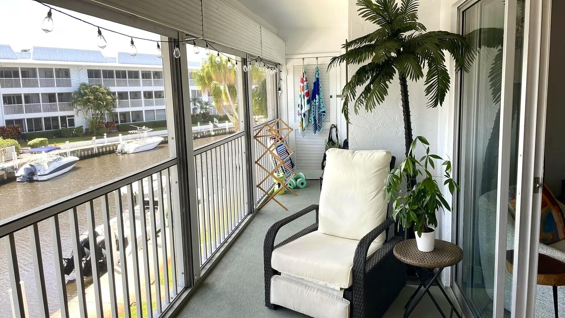 1856 SW Palm City Road, Unit 203, Stuart, FL 34994 Photo