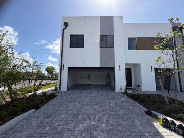 120 NW 15th Place, Unit 1548, Pompano Beach, FL 33060