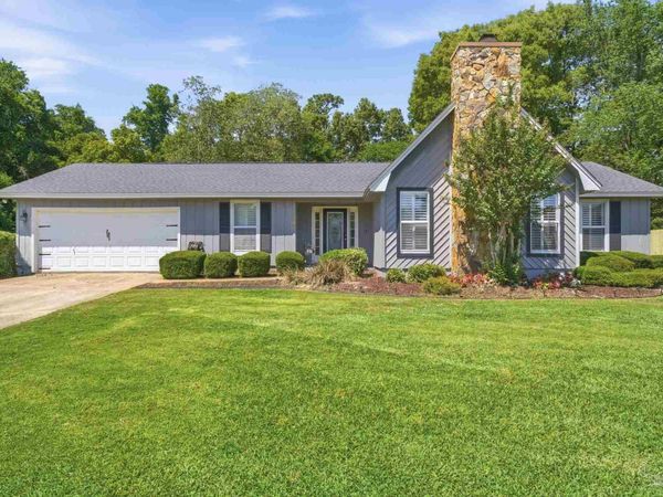 934 Springmier Pl, Pensacola, FL 32514