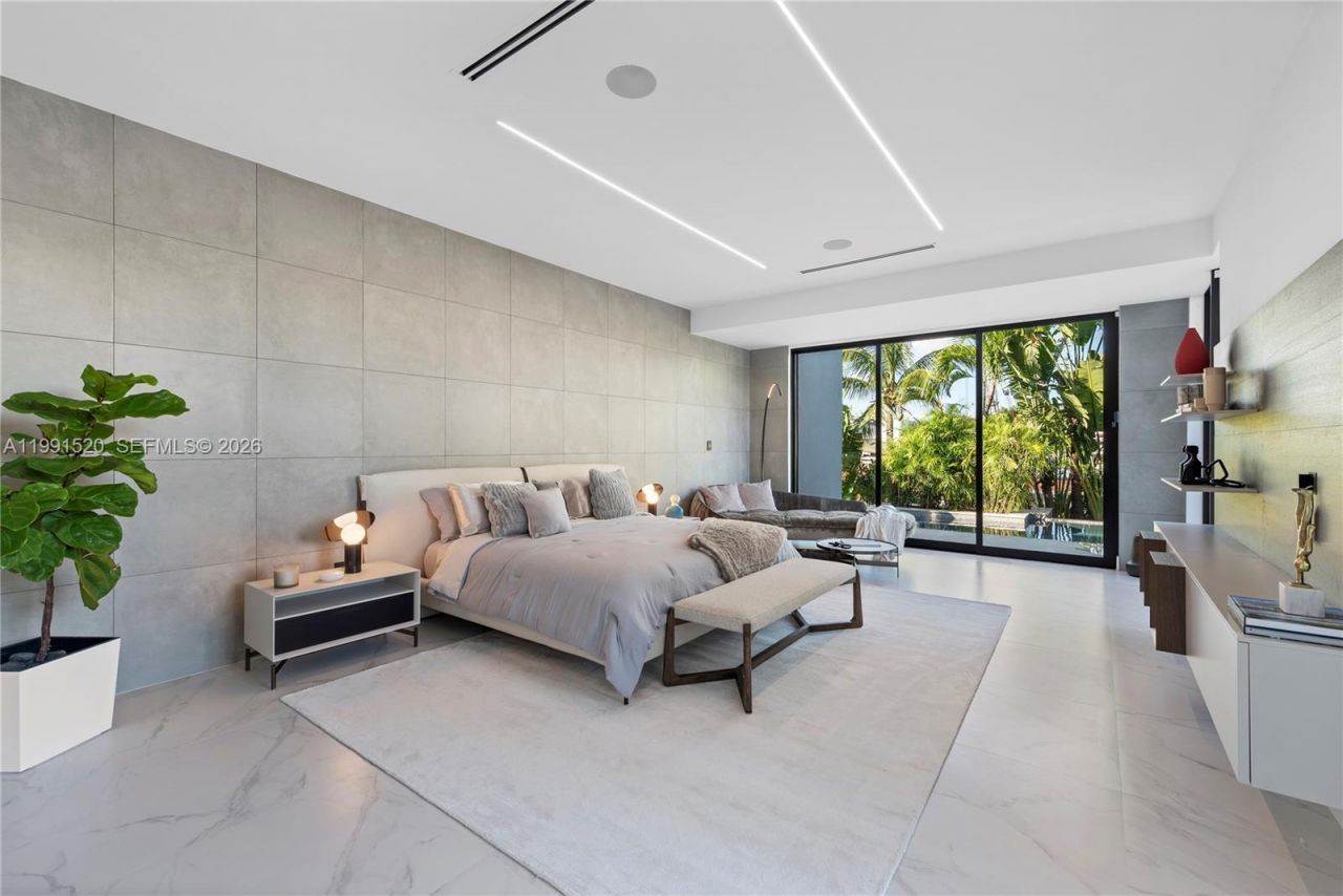 775 NE 77th Ter, Miami, FL 33138 Photo