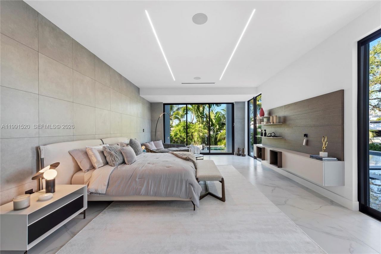 775 NE 77th Ter, Miami, FL 33138 Photo