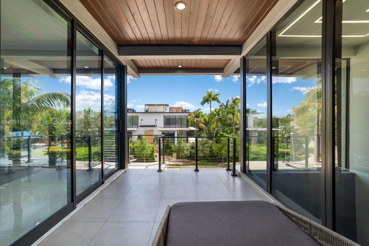 775 NE 77th Ter , Miami, FL 33138 Photo