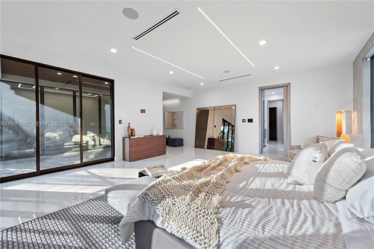 775 NE 77th Ter, Miami, FL 33138 Photo