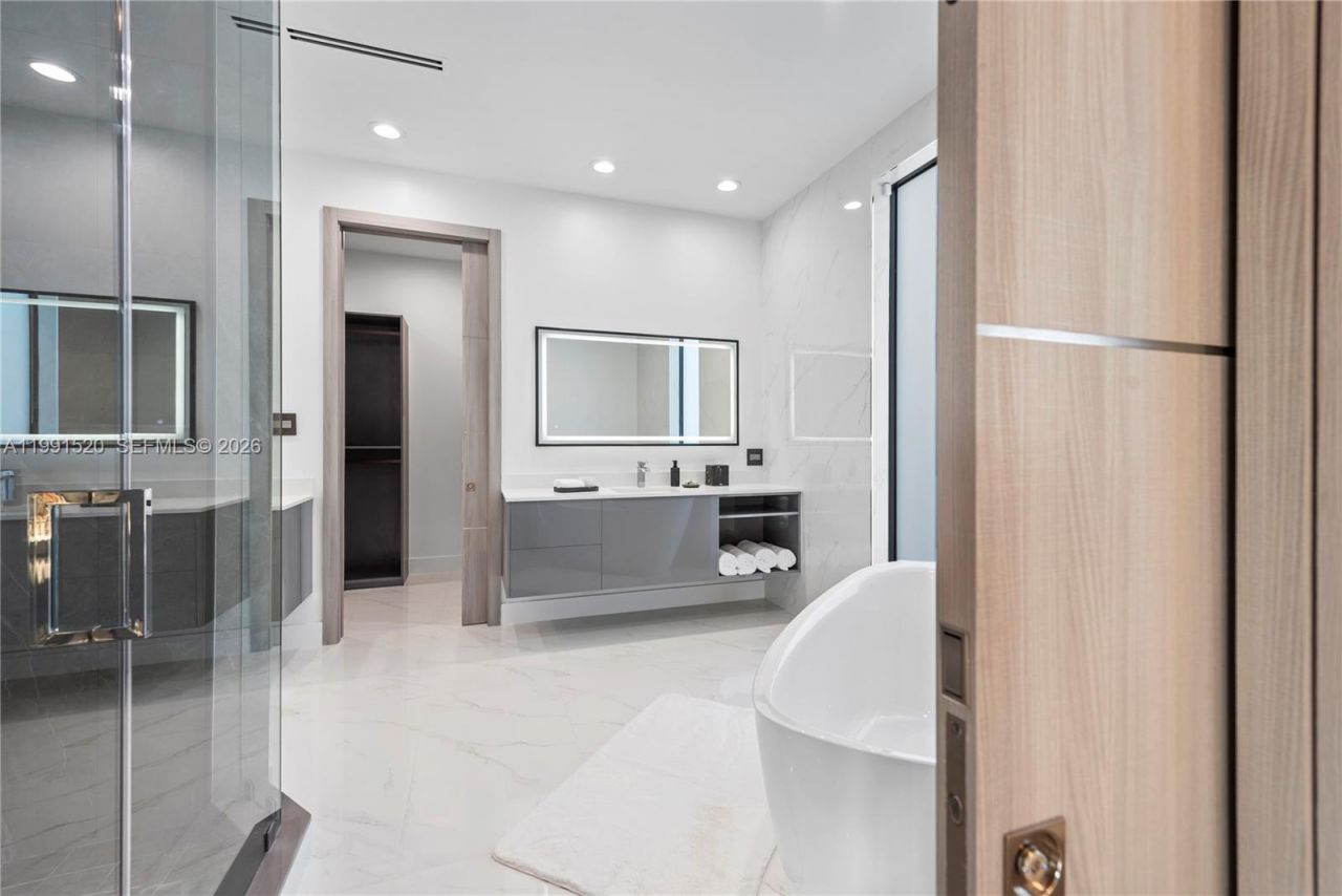 775 NE 77th Ter, Miami, FL 33138 Photo