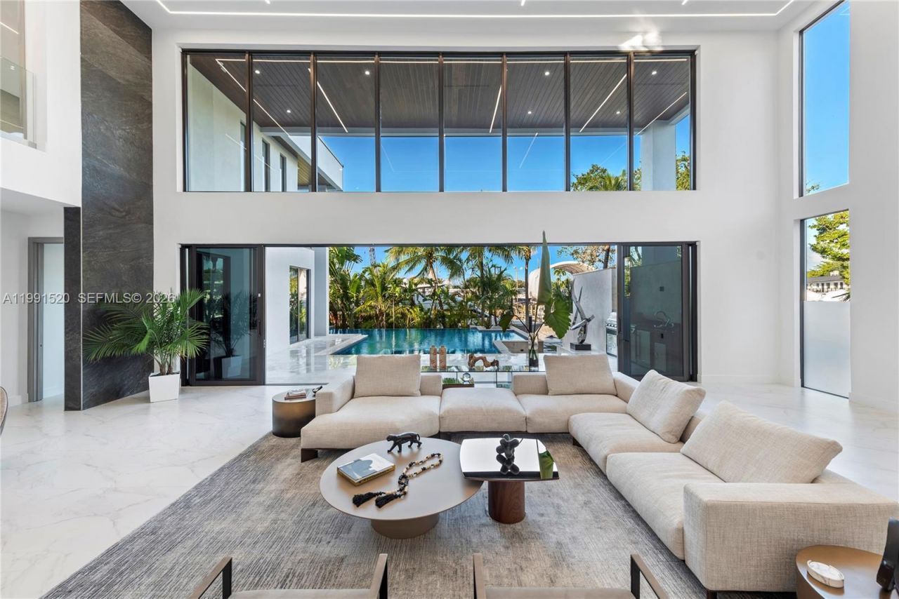 775 NE 77th Ter, Miami, FL 33138 Photo