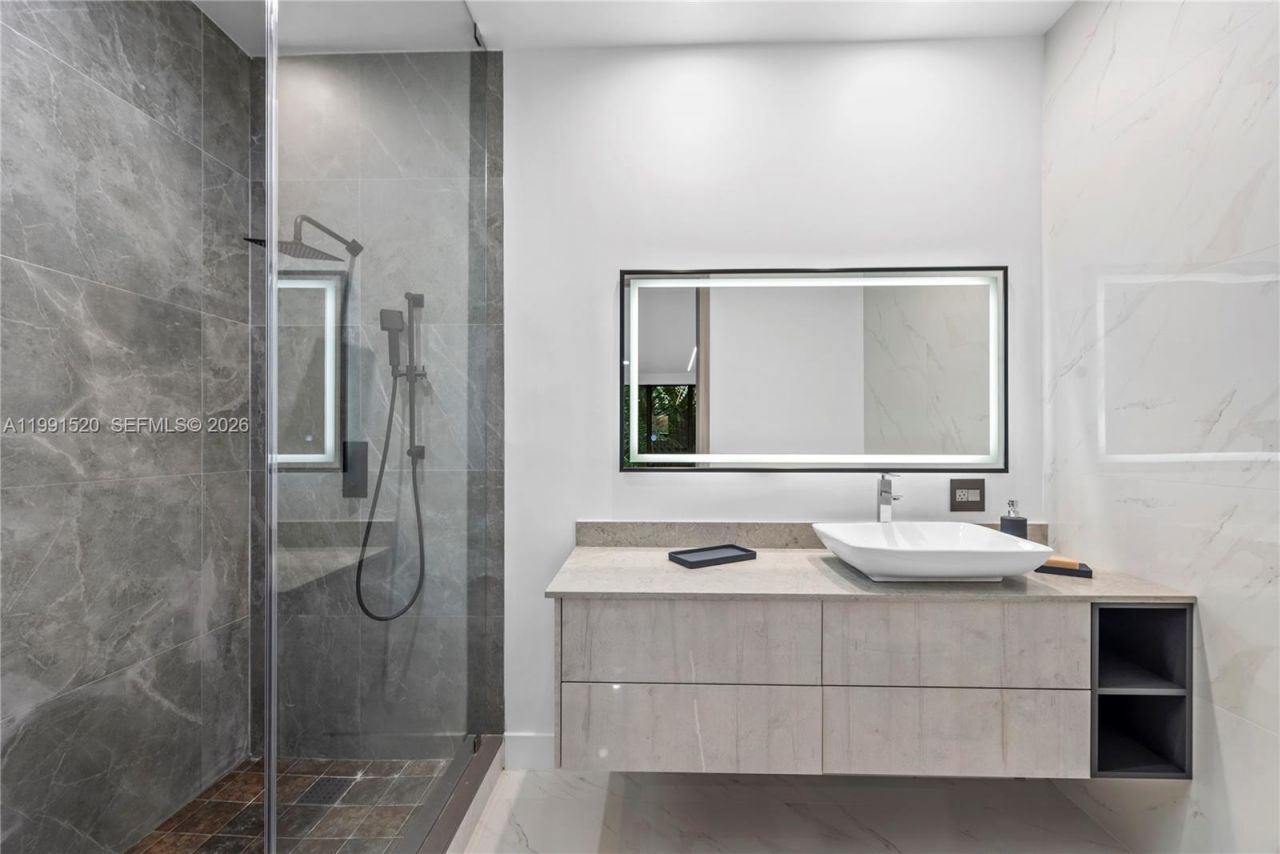 775 NE 77th Ter, Miami, FL 33138 Photo