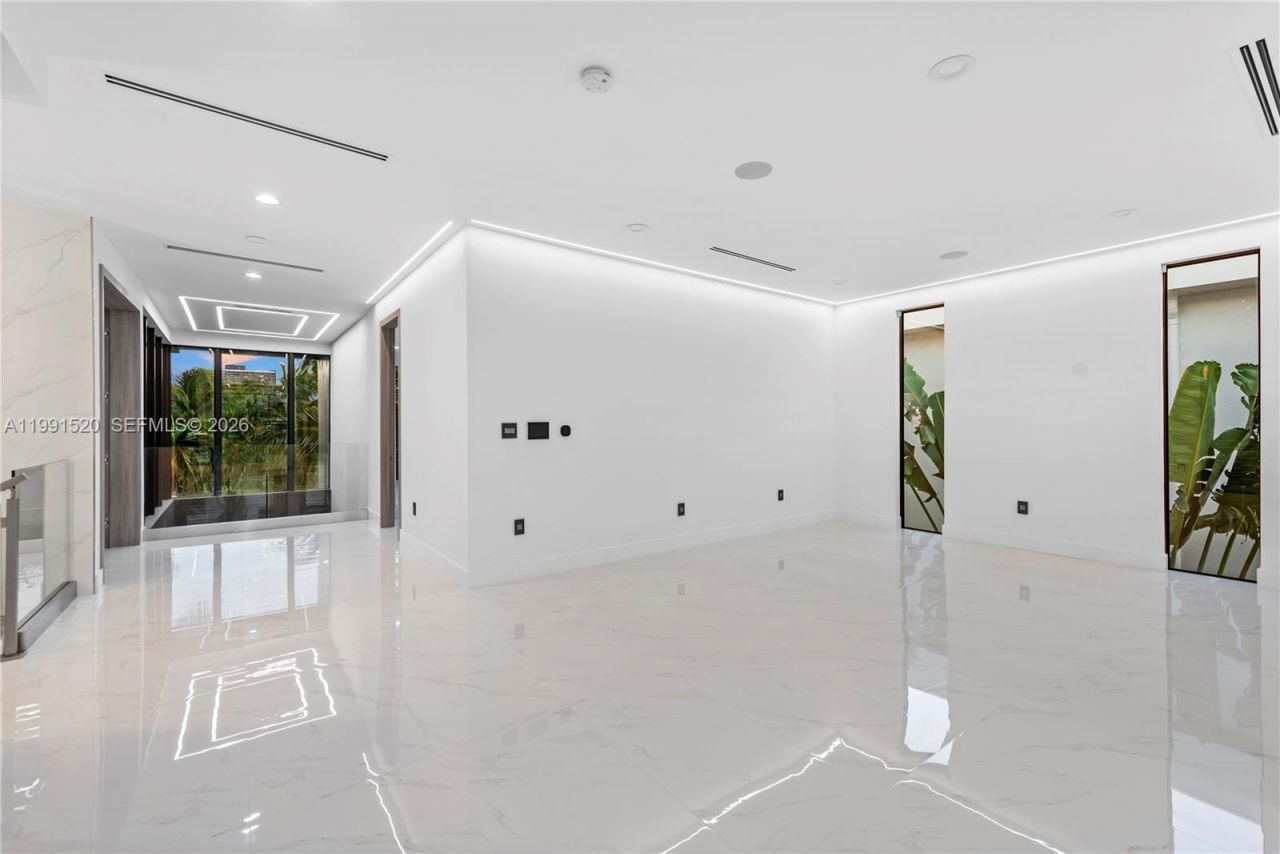 775 NE 77th Ter, Miami, FL 33138 Photo